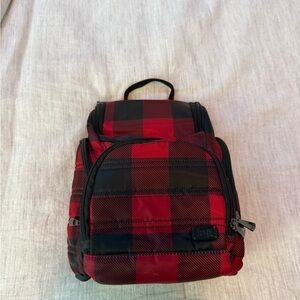 Lug Caddy Toiletry Case